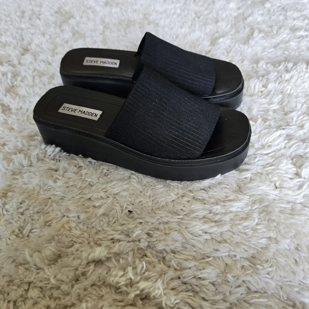 Steve Madden Black Women's‎ Slide Sandals Size 7/8 Blacks Y2k 90s